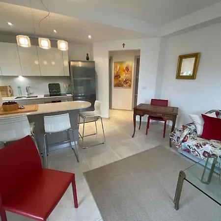 Apartment La Promenade A Menton