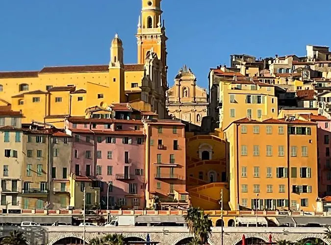 Daire La Promenade A *